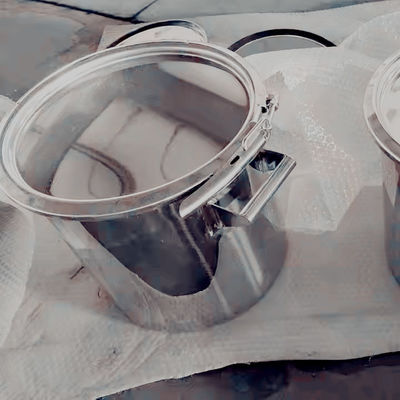 Harga bagus Drum stainless steel 30l 100l 200l 205l 210l 35 galon 55 galon untuk keju fusti minyak zaitun food grade kepala terbuka dengan drainase dijual on line