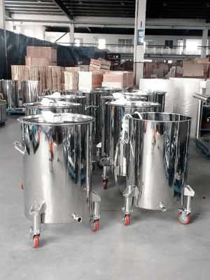 Harga bagus 316L  Stainless Steel Water Bucket , Dairy Storage Tanks With Wheels on line