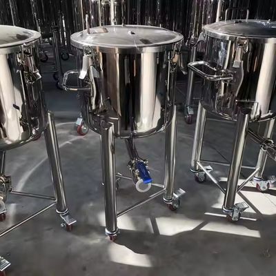 Harga bagus custom made Water Stainless Steel Storage Tank With Wheels on line